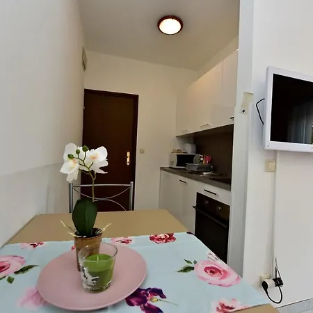 Guest house House Anna For Max 13 Persons In Porec, Pet Friendly Porec